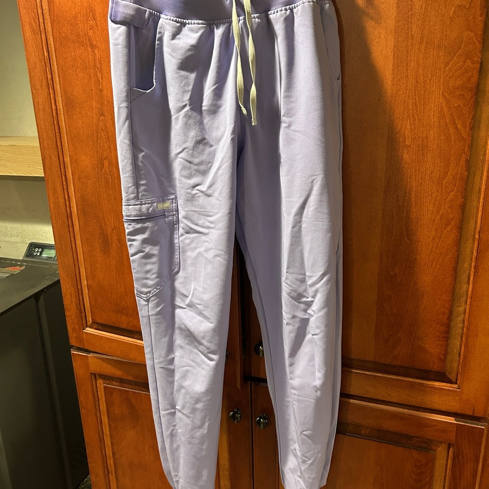 Lilac Code Nxt Scrub Set - image 4